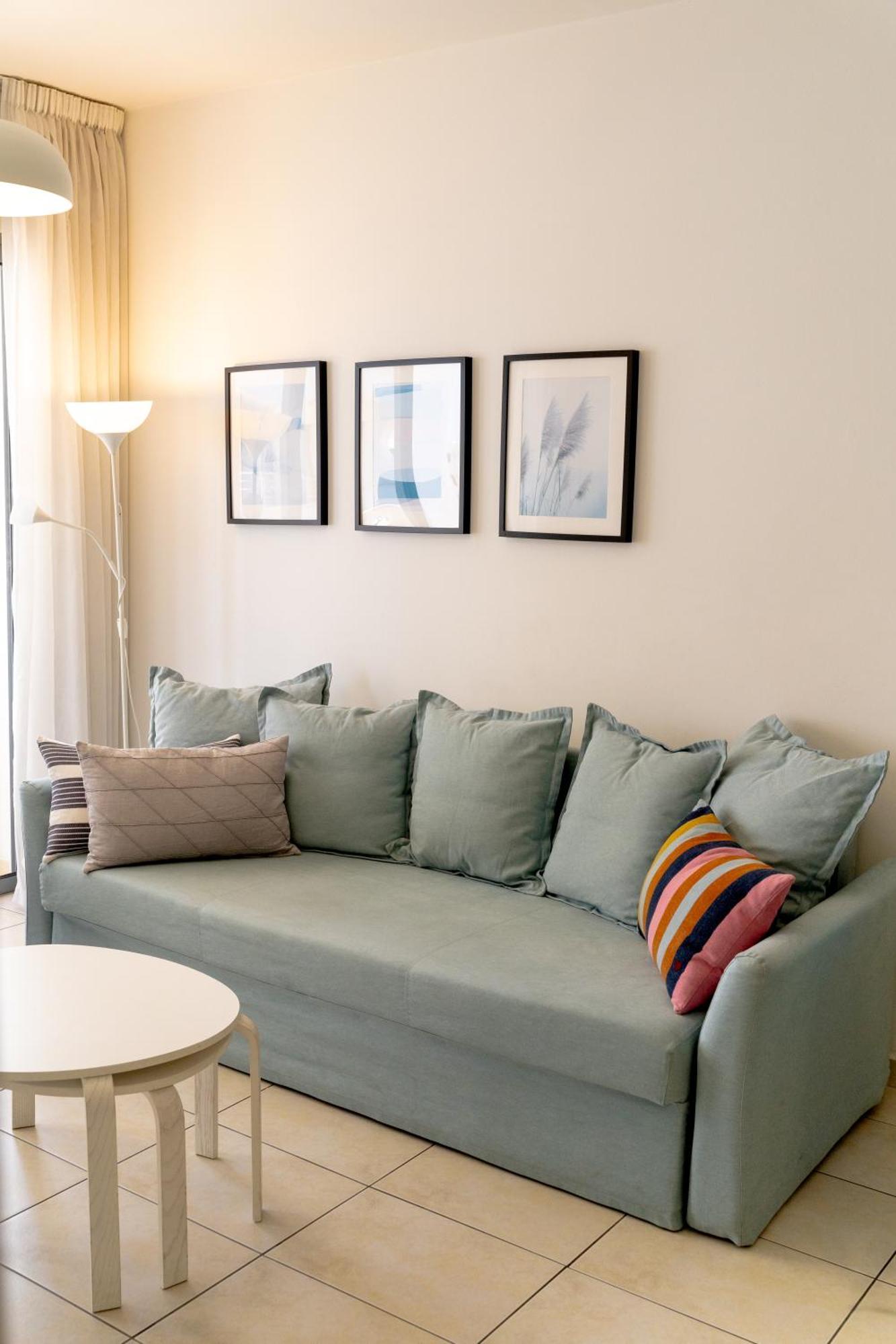 Blue Dawn Center Flat Apartment ลาร์นาคา ภายนอก รูปภาพ